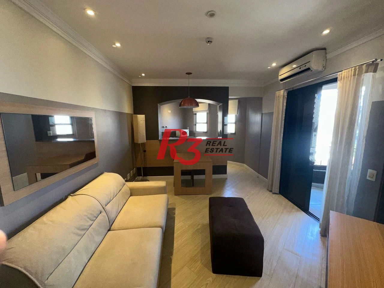 Flat com 1 dormitório, 44 m² - venda por R$ 480.000,00 ou aluguel por R$ 4.500,00/mês - Gonzaga - Santos/SP