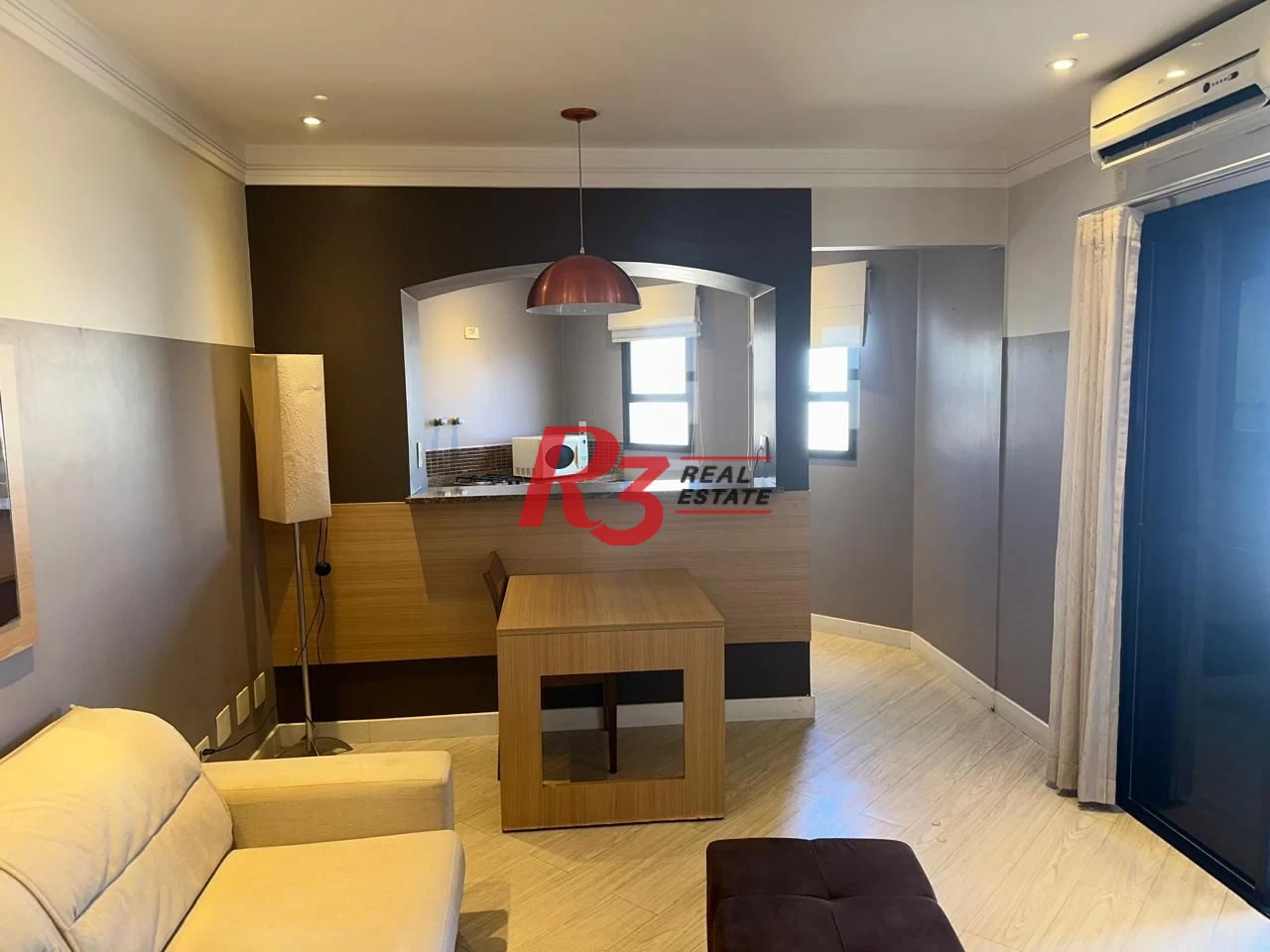 Flat com 1 dormitório, 44 m² - venda por R$ 480.000,00 ou aluguel por R$ 4.500,00/mês - Gonzaga - Santos/SP