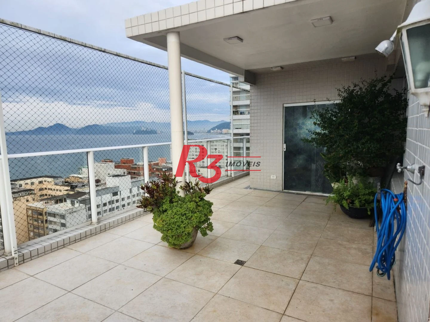 Apartamento Duplex com 4 dormitórios à venda, 380 m² por R$ 4.900.000,00 - Embaré - Santos/SP