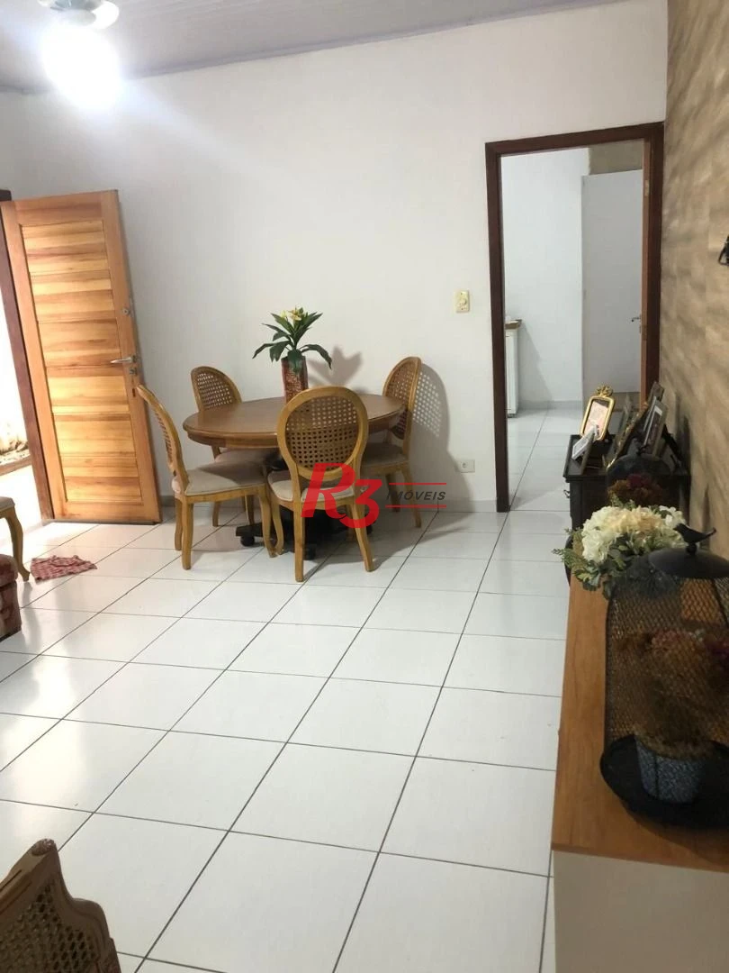 Casa com 3 dormitórios à venda, 260 m² por R$ 650.000,00 - Macuco - Santos/SP