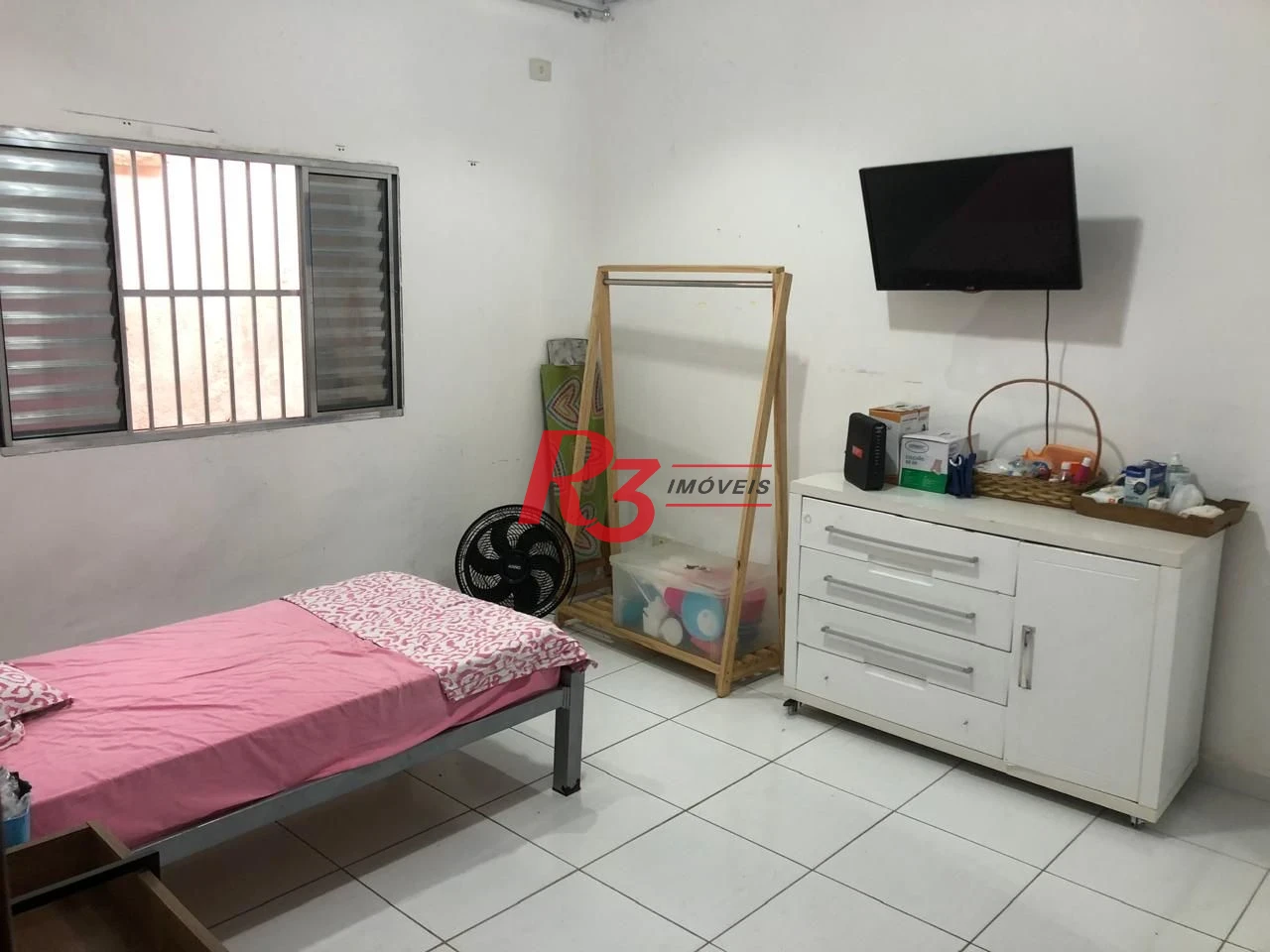 Casa com 3 dormitórios à venda, 260 m² por R$ 650.000,00 - Macuco - Santos/SP