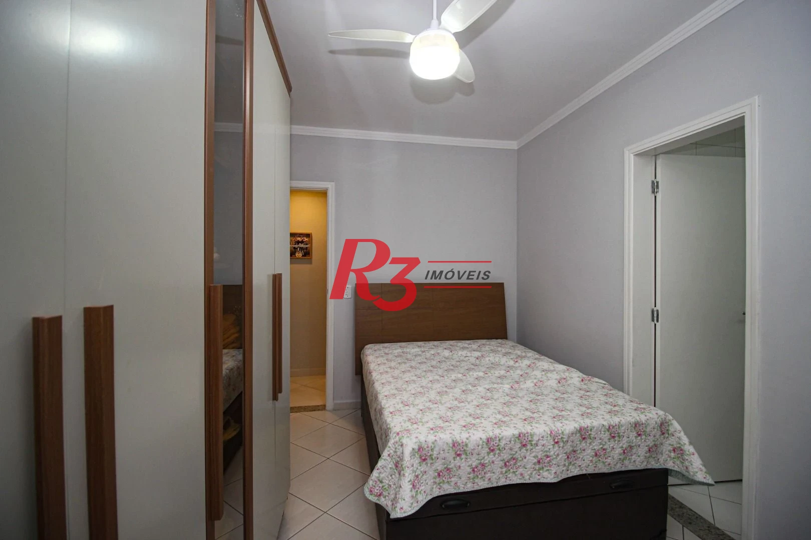 Casa com 3 dormitórios, 141 m² - venda por R$ 1.340.000,00 ou aluguel por R$ 8.500,01/mês - Marapé - Santos/SP