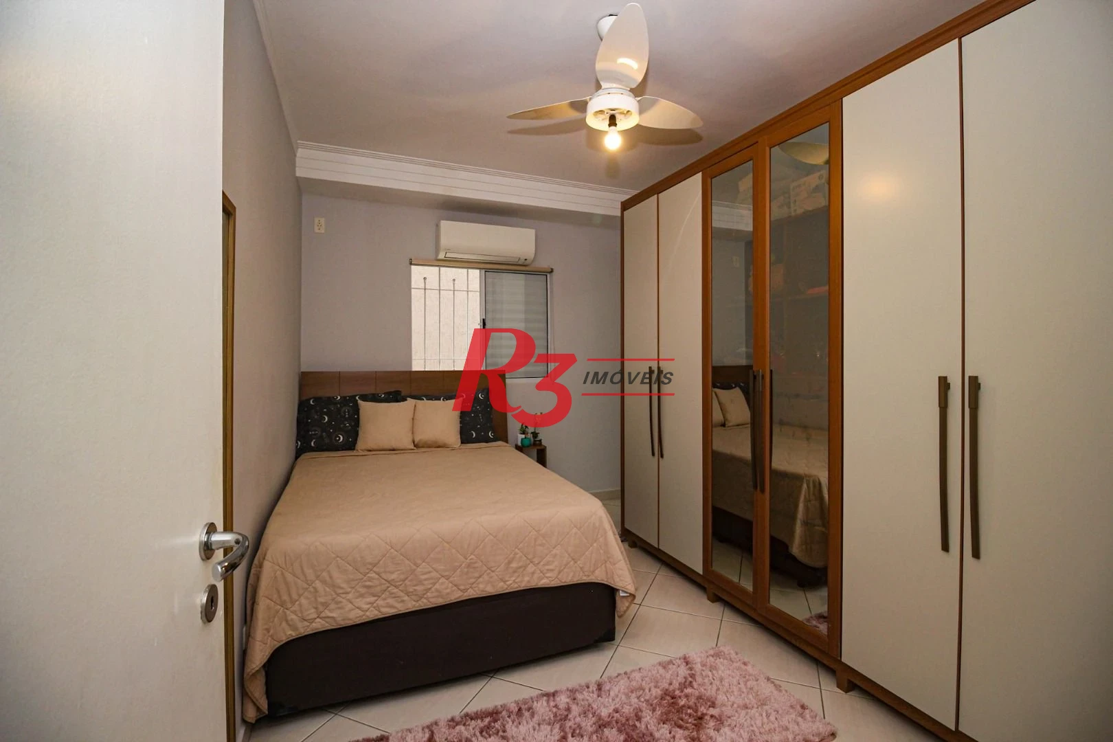 Casa com 3 dormitórios, 141 m² - venda por R$ 1.340.000,00 ou aluguel por R$ 8.500,01/mês - Marapé - Santos/SP