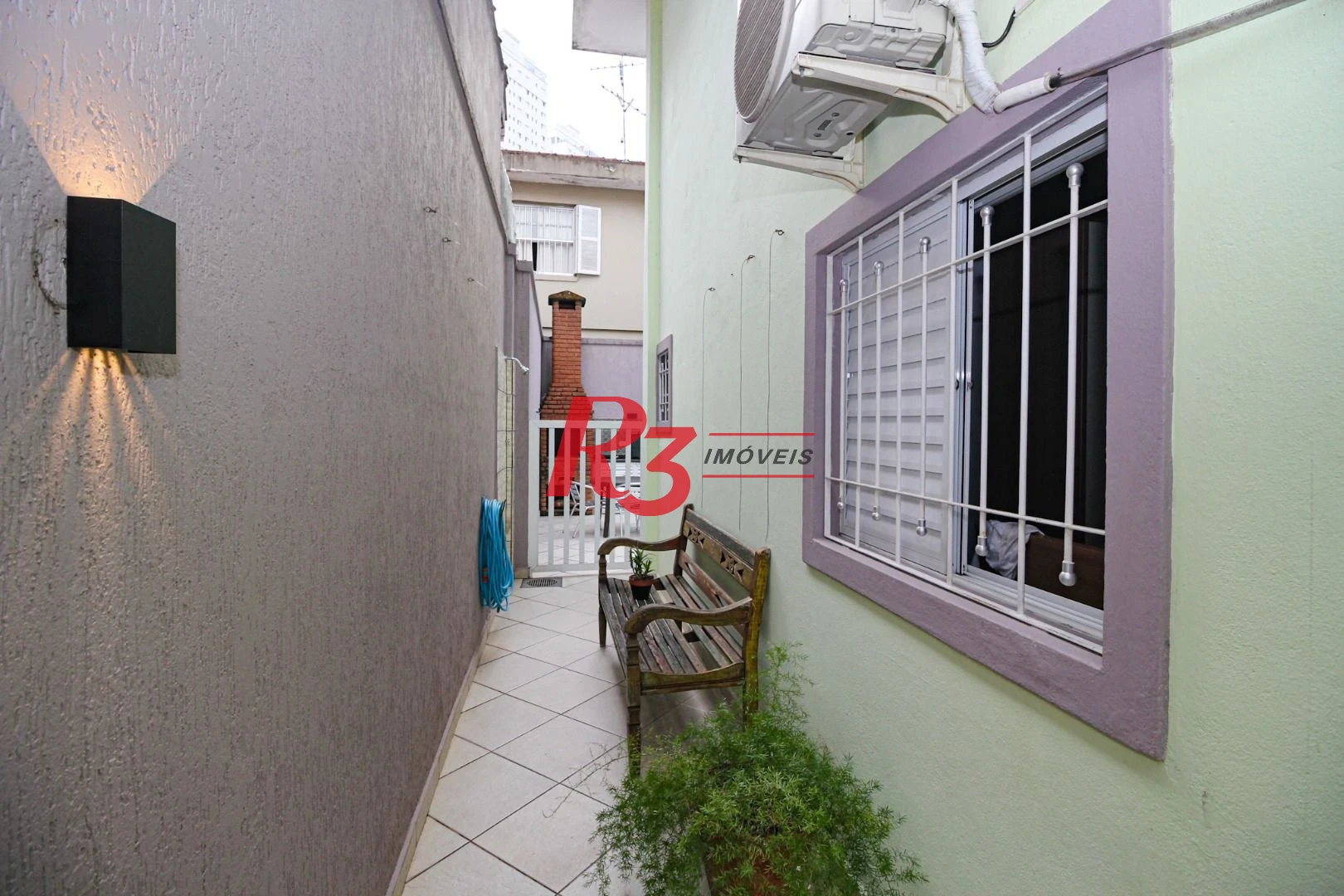 Casa com 3 dormitórios, 141 m² - venda por R$ 1.340.000,00 ou aluguel por R$ 8.500,01/mês - Marapé - Santos/SP
