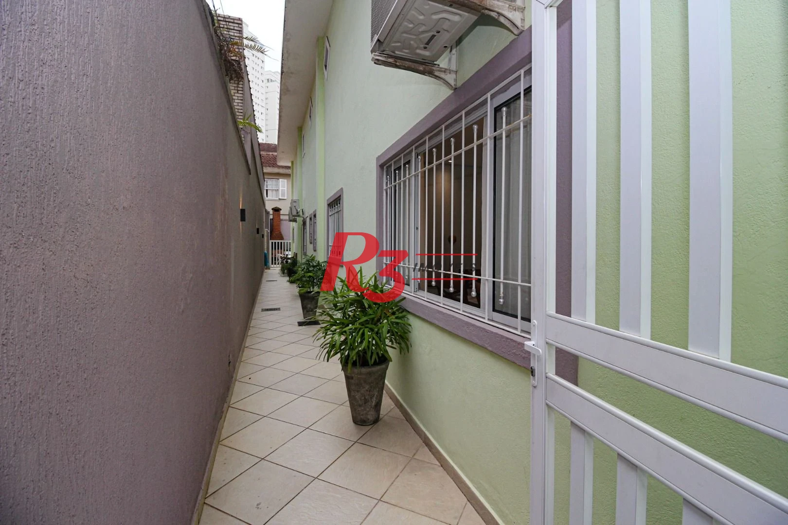Casa com 3 dormitórios, 141 m² - venda por R$ 1.340.000,00 ou aluguel por R$ 8.500,01/mês - Marapé - Santos/SP