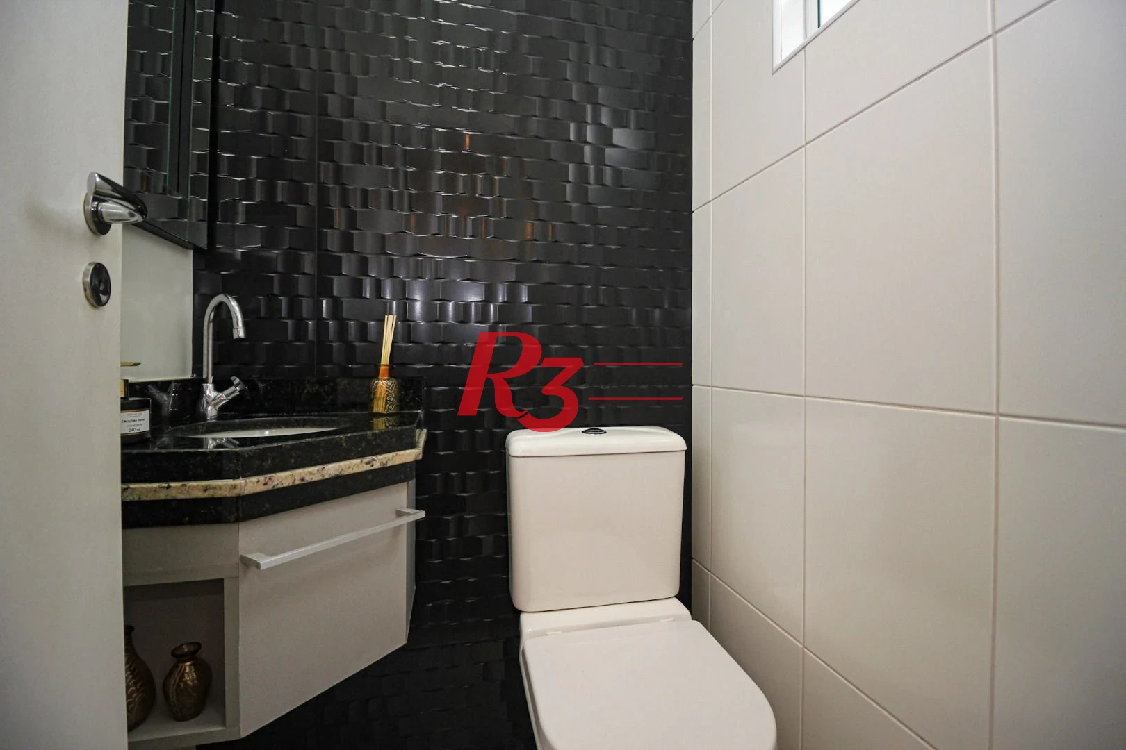 Casa com 3 dormitórios, 141 m² - venda por R$ 1.340.000,00 ou aluguel por R$ 8.500,01/mês - Marapé - Santos/SP
