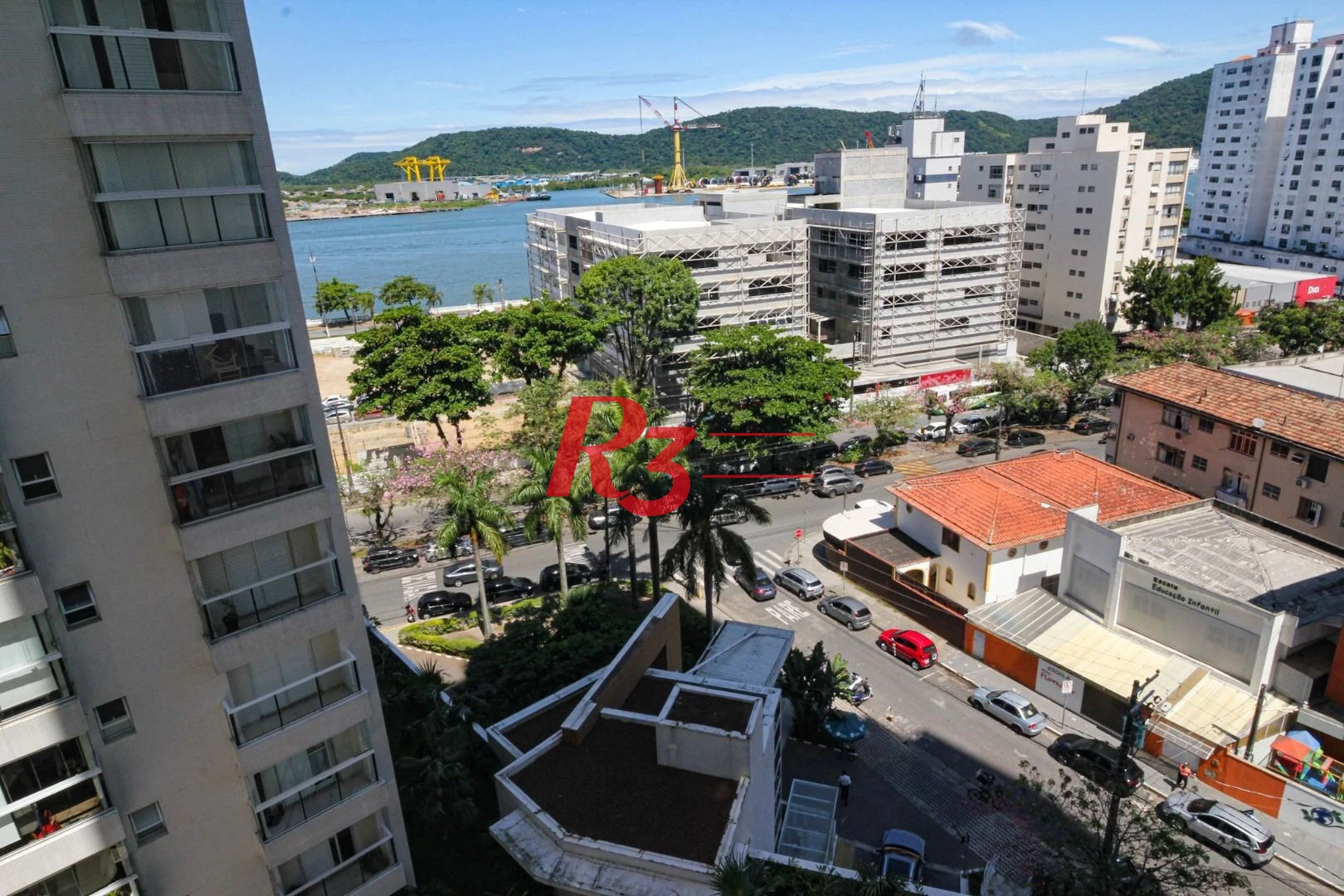 Apartamento à venda, 132 m² por R$ 1.808.000,00 - Ponta da Praia - Santos/SP