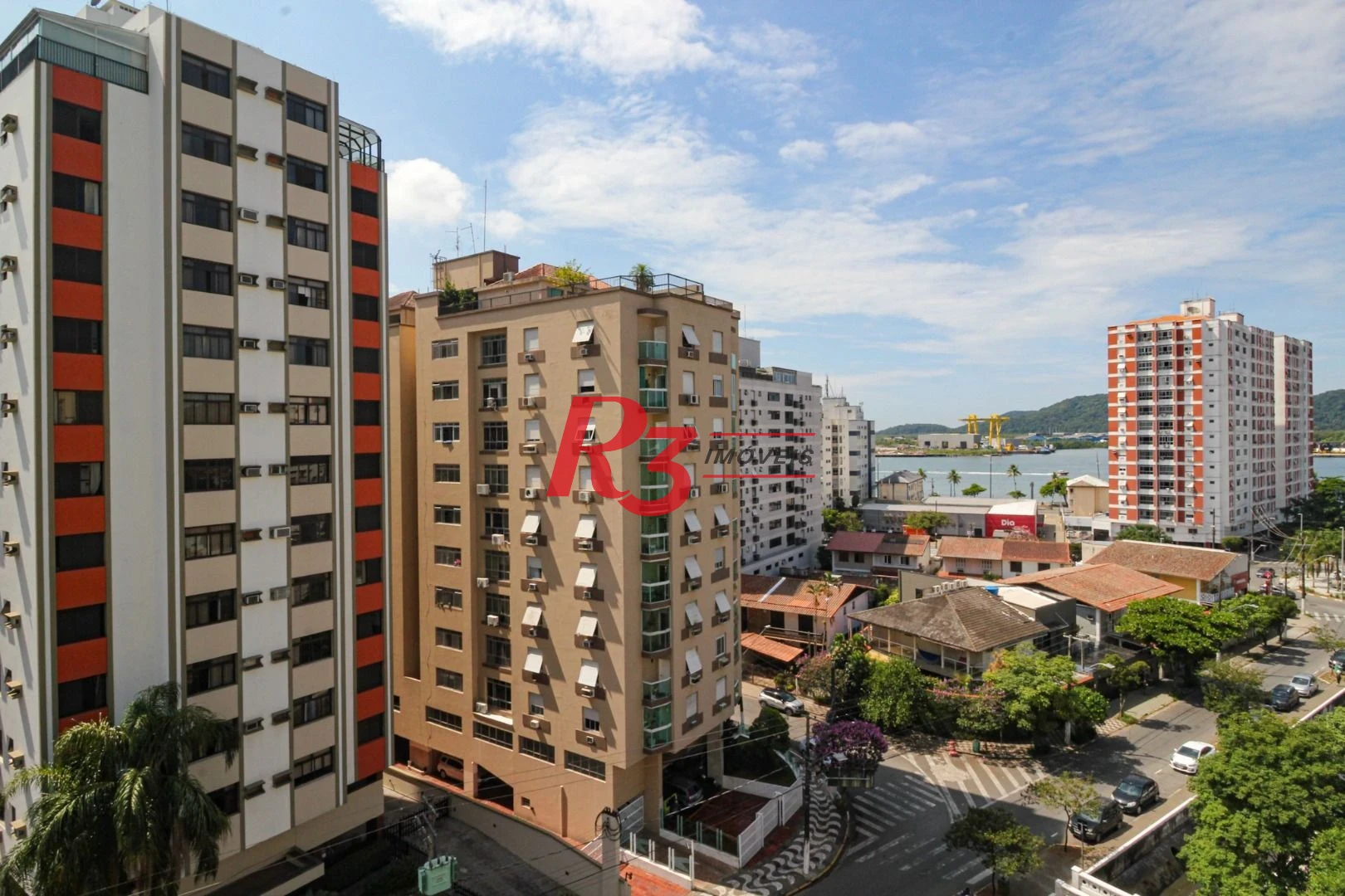 Apartamento para alugar, 137 m² por R$ 6.000,00/mês - Ponta da Praia - Santos/SP