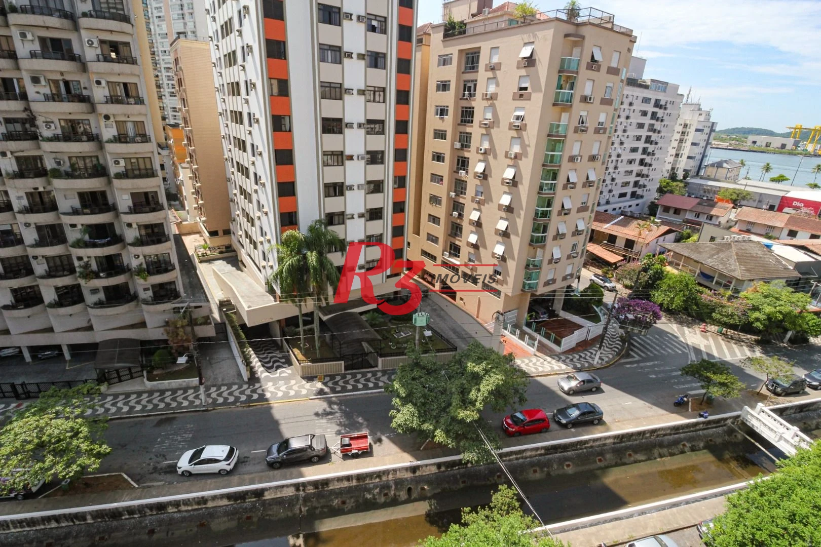 Apartamento para alugar, 137 m² por R$ 6.000,00/mês - Ponta da Praia - Santos/SP