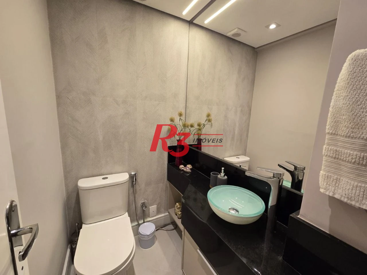 Apartamento à venda, 68 m² por R$ 599.000,00 - Boqueirão - Santos/SP