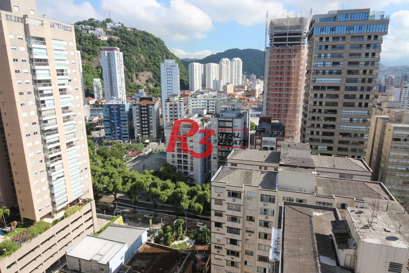Apartamento com 2 dormitórios à venda, 50 m² por R$ 390.000,00 - José Menino - Santos/SP