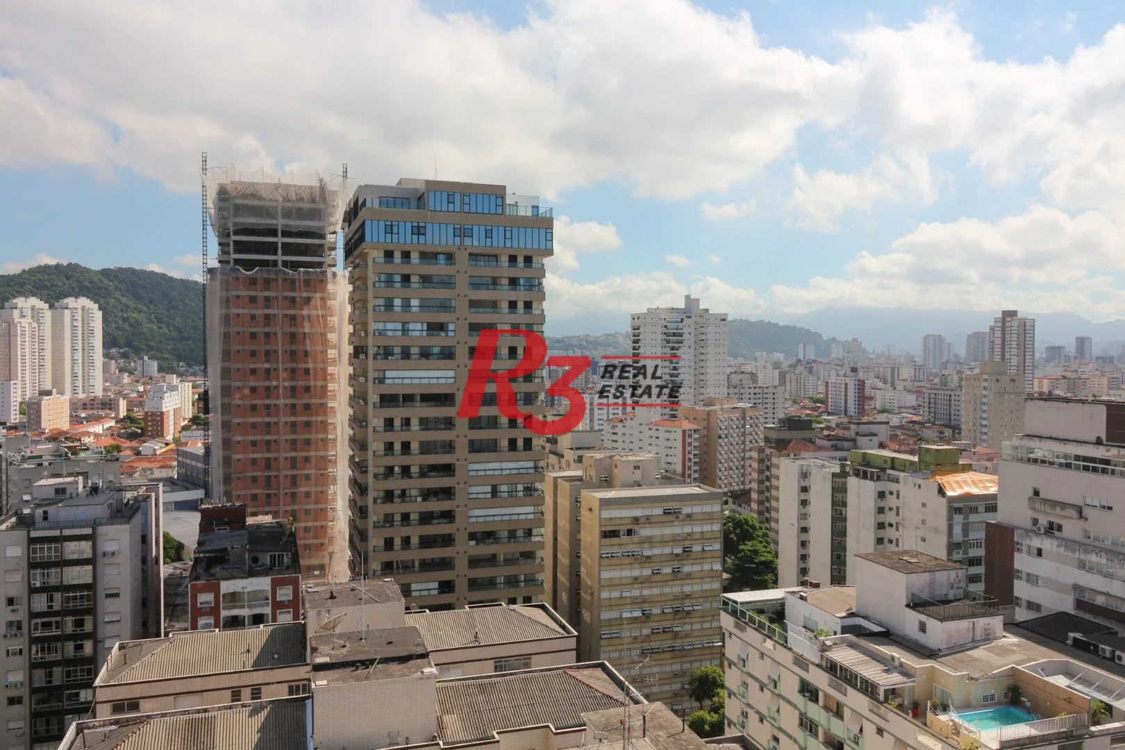 Apartamento com 2 dormitórios à venda, 50 m² por R$ 390.000,00 - José Menino - Santos/SP