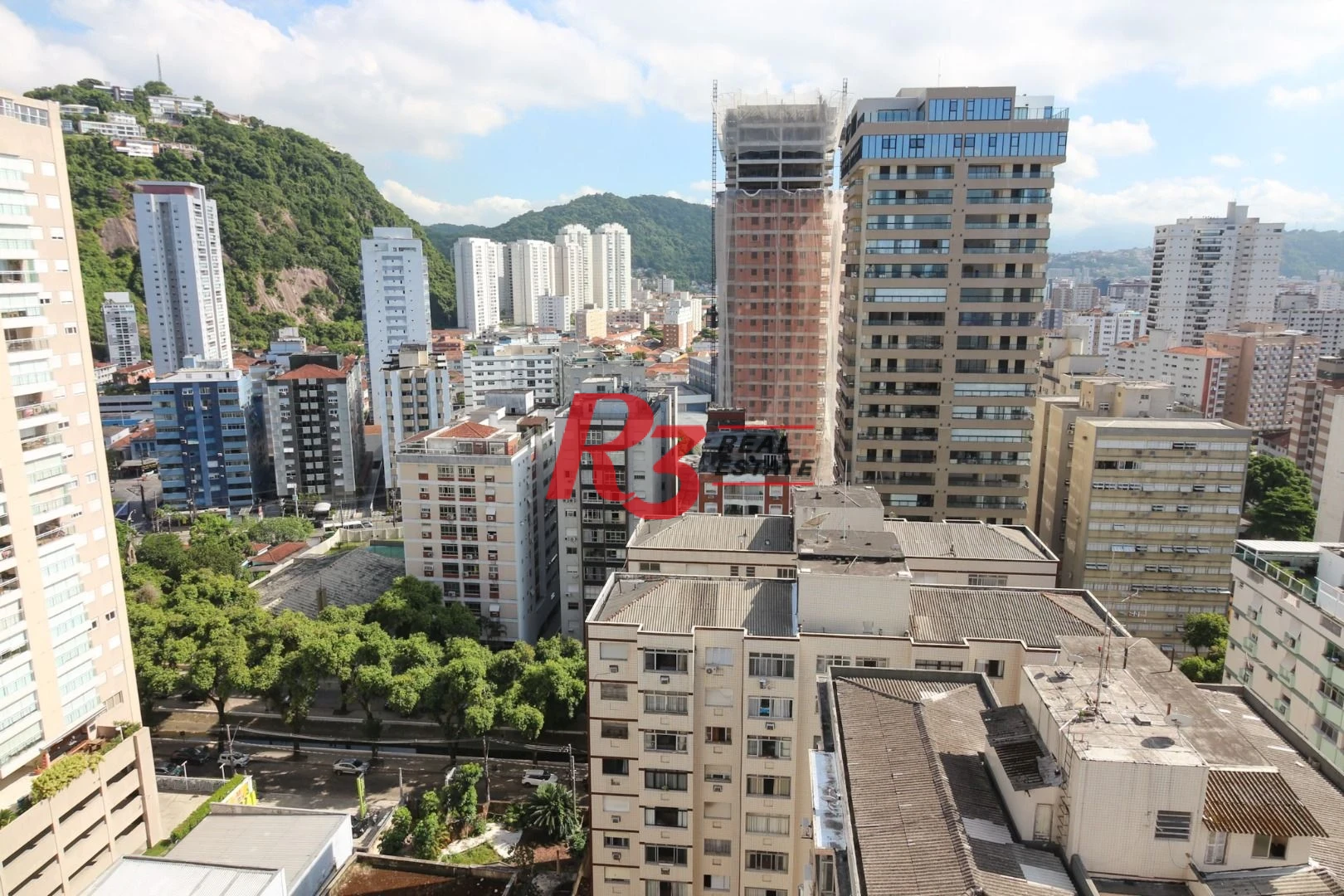 Apartamento com 2 dormitórios à venda, 50 m² por R$ 390.000,00 - José Menino - Santos/SP