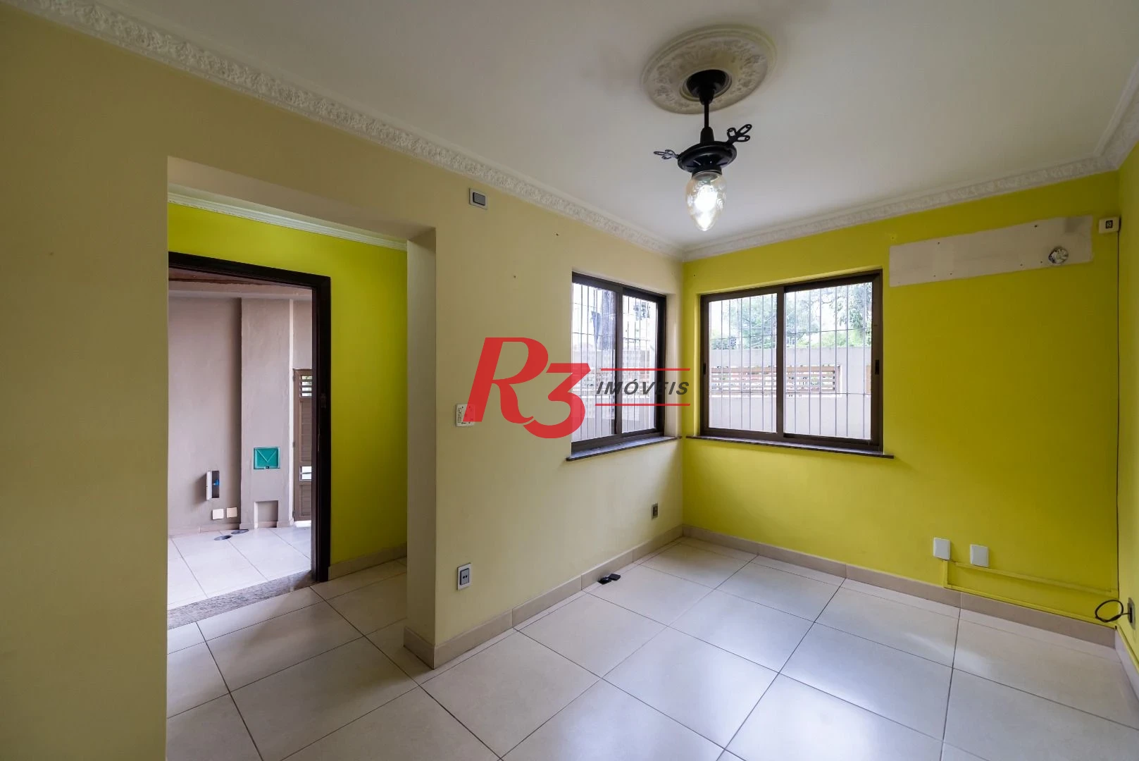 Casa com 3 dormitórios para locação, 177 m² por R$ 10.000/ano - Boqueirão - Santos/SP