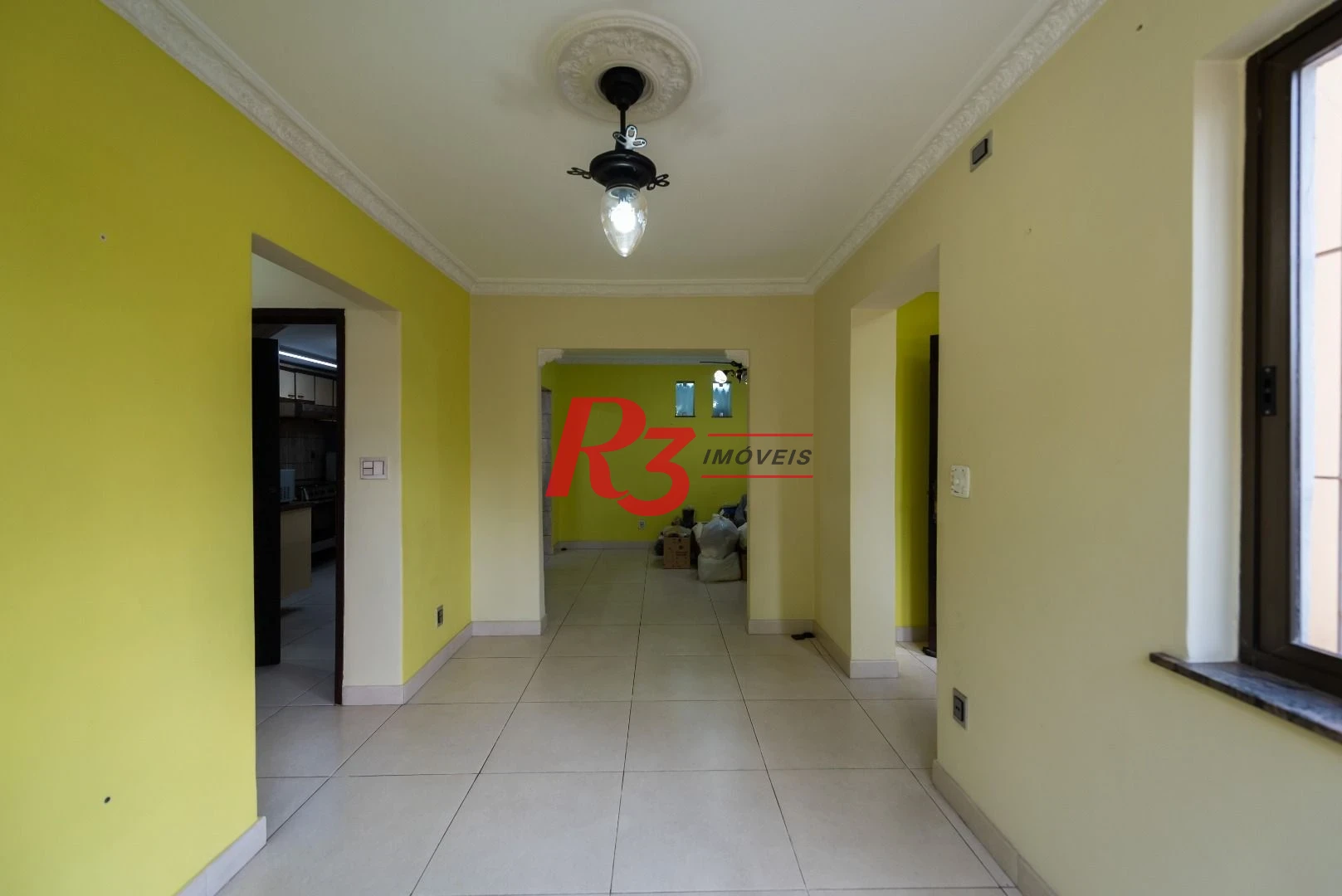 Casa com 3 dormitórios para locação, 177 m² por R$ 10.000/ano - Boqueirão - Santos/SP