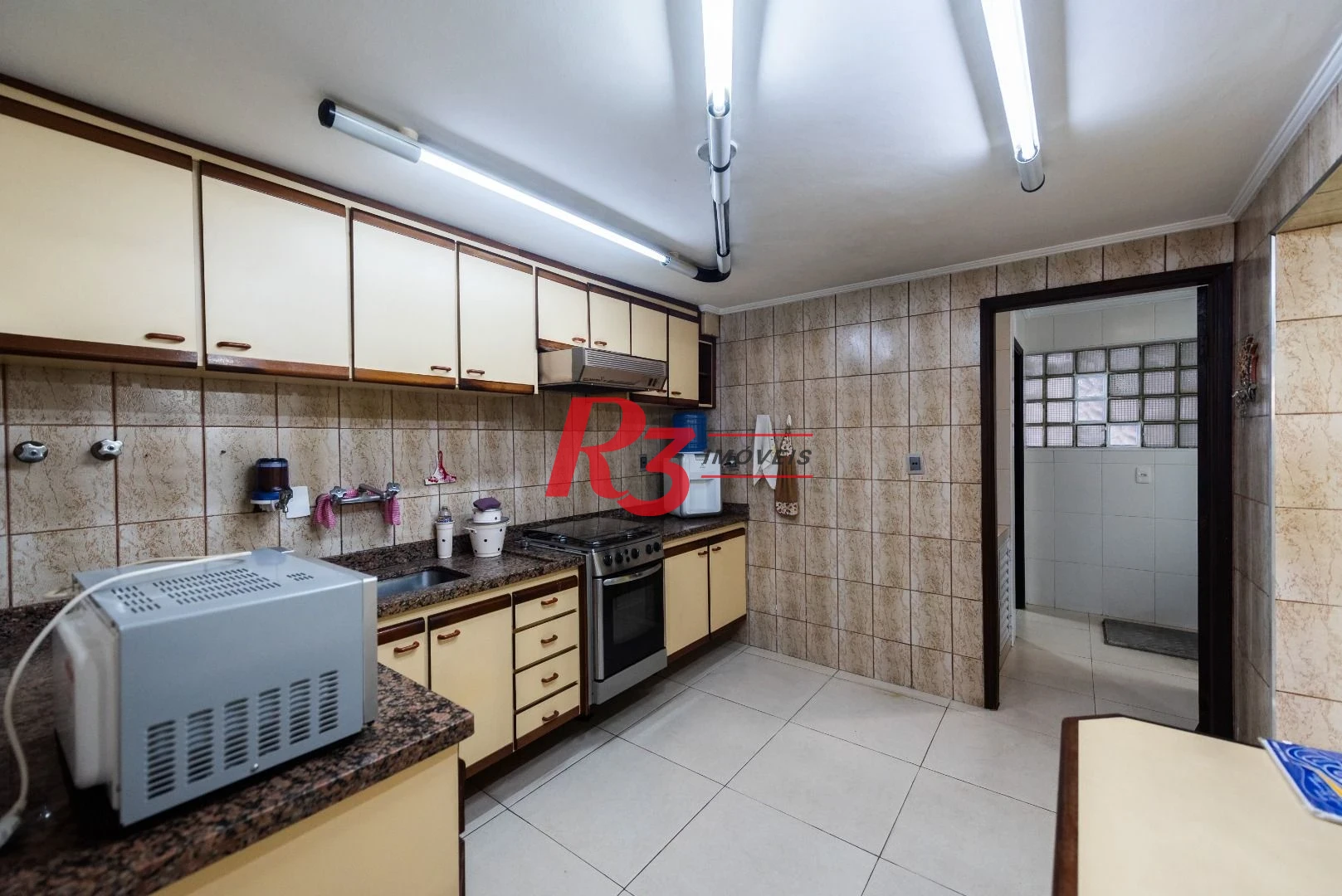 Casa com 3 dormitórios para locação, 177 m² por R$ 10.000/ano - Boqueirão - Santos/SP