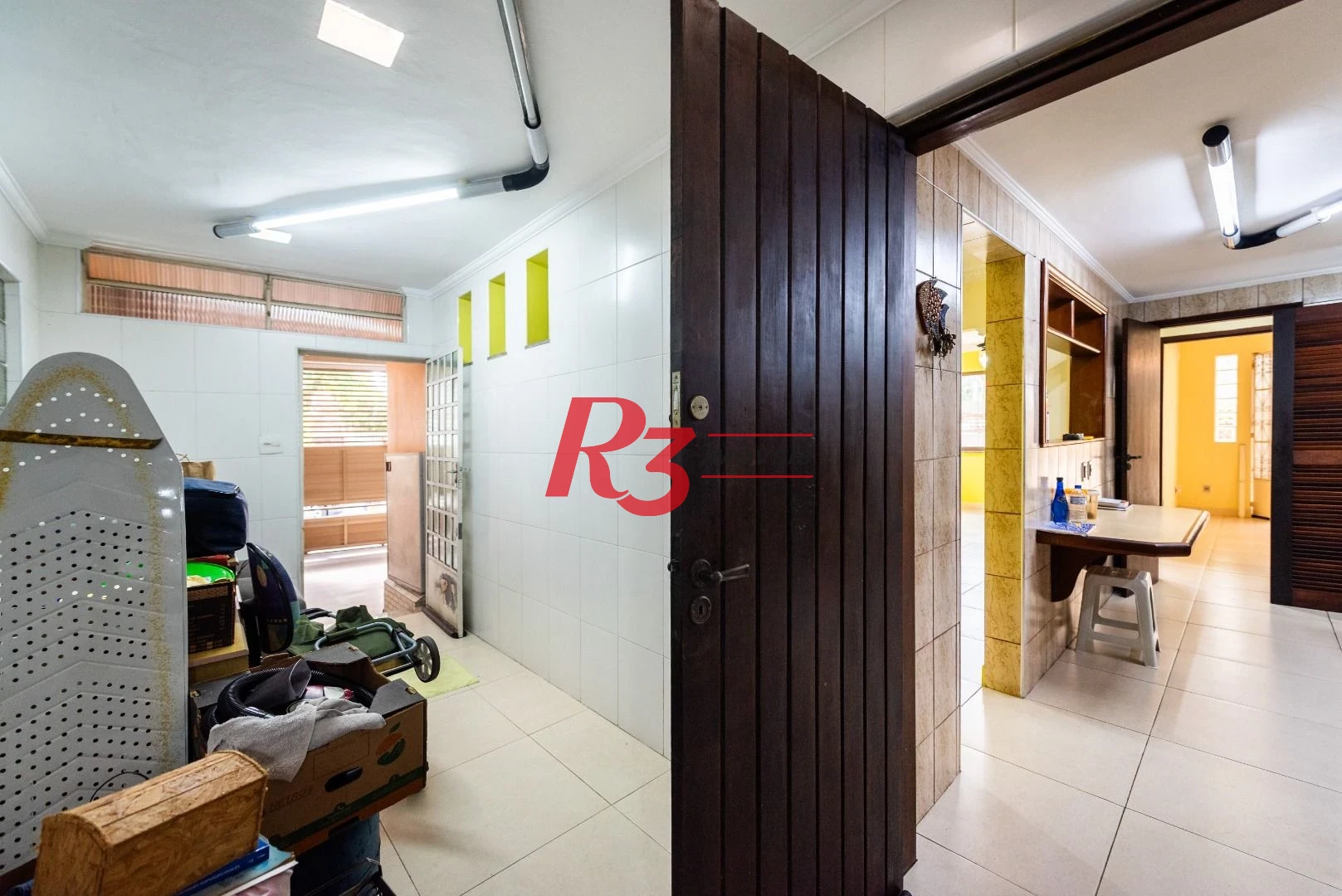 Casa com 3 dormitórios para locação, 177 m² por R$ 10.000/ano - Boqueirão - Santos/SP