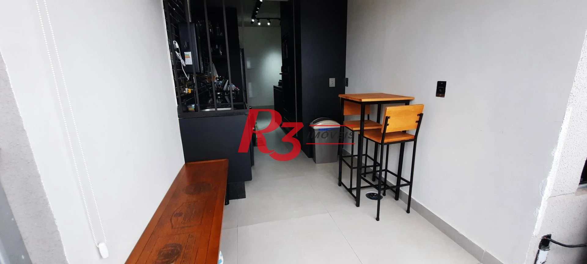 Apartamento com 1 dormitório à venda, 70 m² por R$ 883.000,00 - Embaré - Santos/SP