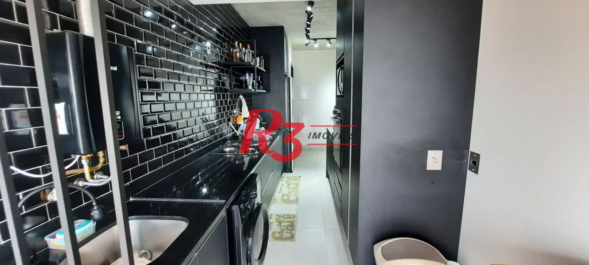Apartamento com 1 dormitório à venda, 70 m² por R$ 883.000,00 - Embaré - Santos/SP