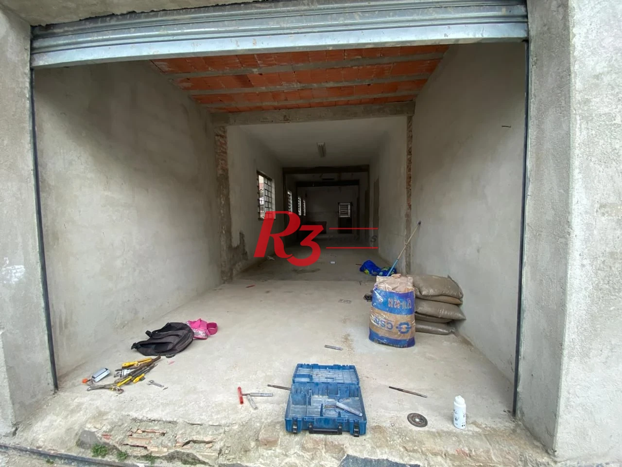Loja para alugar com 90m² no Bairro Estuário Santos