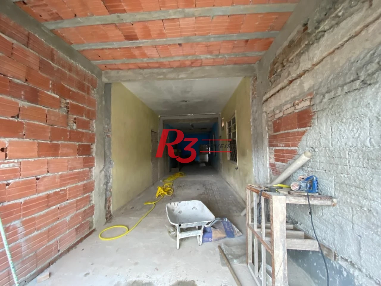 Loja para alugar com 90m² no Bairro Estuário Santos