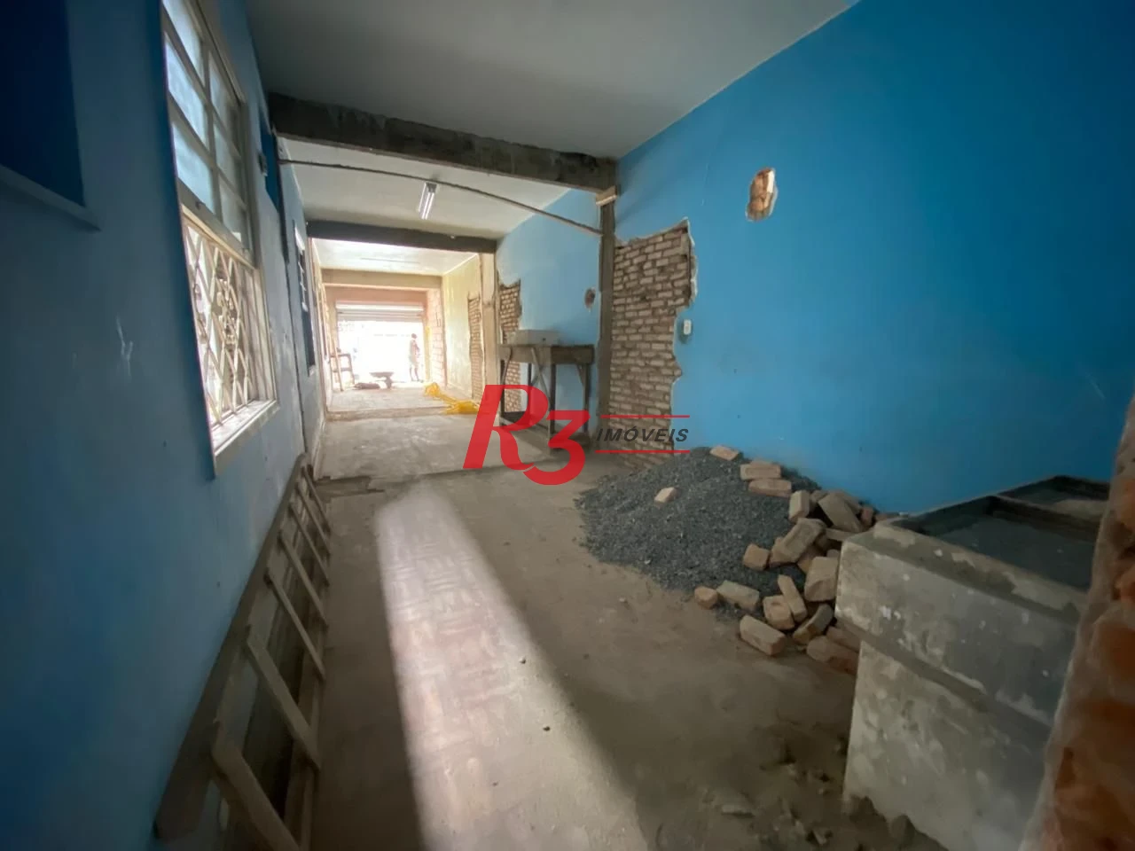 Loja para alugar com 90m² no Bairro Estuário Santos