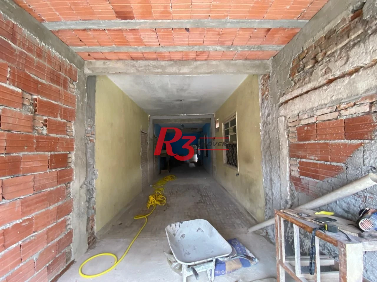 Loja para alugar com 90m² no Bairro Estuário Santos