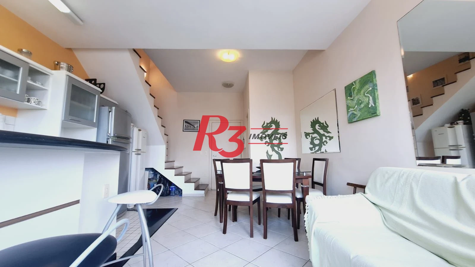 Apartamento com 2 dormitórios para alugar, 72 m² por R$ 6.500,02/mês - Gonzaga - Santos/SP
