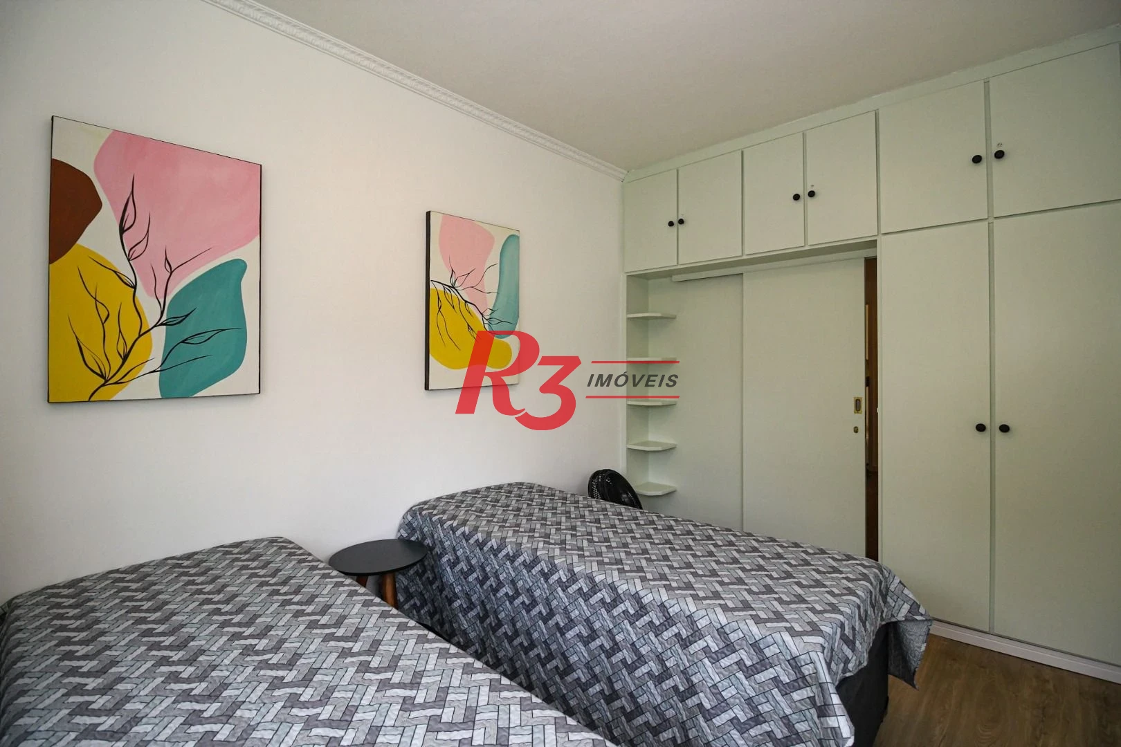 Apartamento com 1 dormitório à venda, 56 m² por R$ 485.000,00 - Gonzaga - Santos/SP