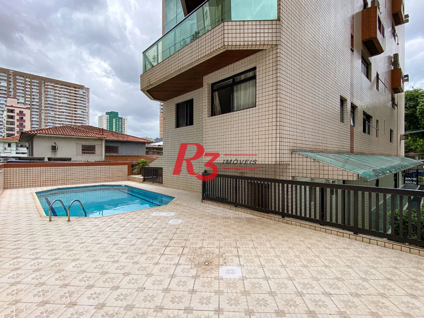 Cobertura com 3 dormitórios à venda, 380 m² por R$ 3.520.000,00 - Gonzaga - Santos/SP