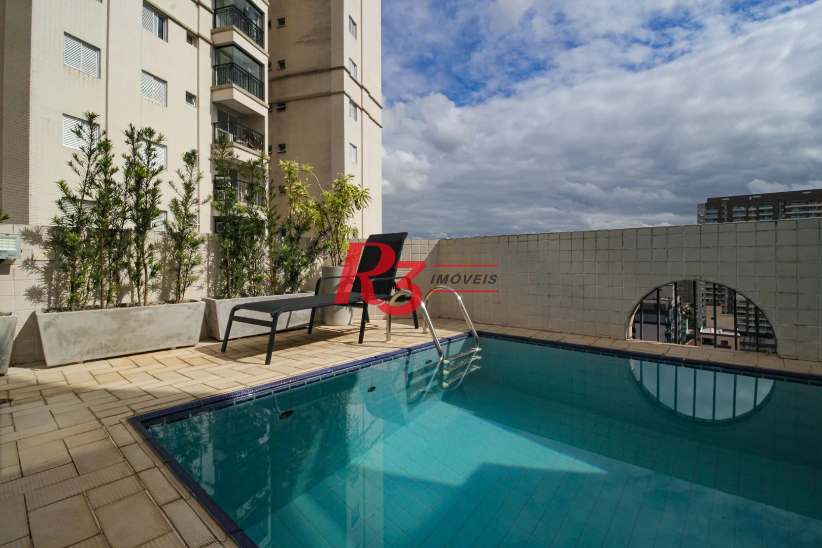 Cobertura com 3 dormitórios à venda, 380 m² por R$ 3.520.000,00 - Gonzaga - Santos/SP