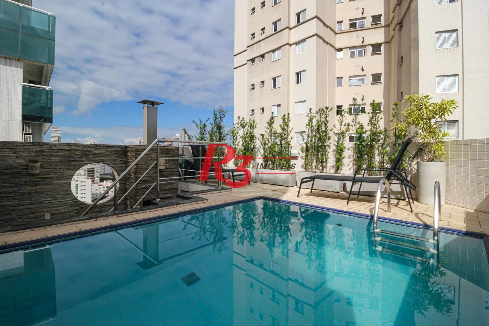 Cobertura com 3 dormitórios à venda, 380 m² por R$ 3.520.000,00 - Gonzaga - Santos/SP