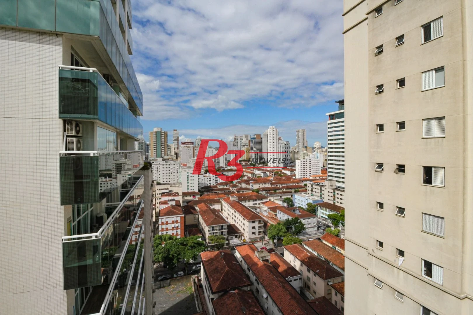 Cobertura com 3 dormitórios à venda, 380 m² por R$ 3.520.000,00 - Gonzaga - Santos/SP