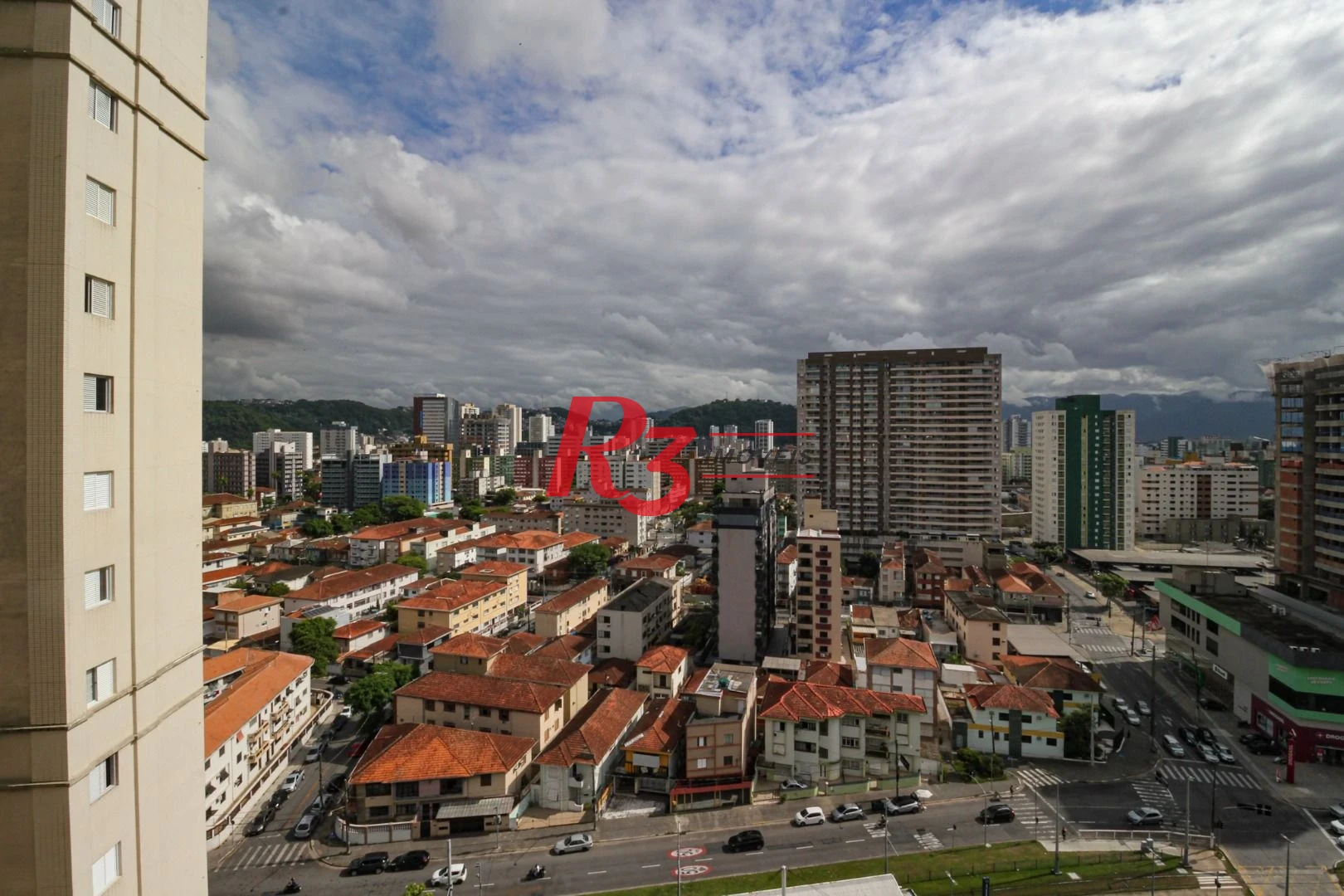 Cobertura com 3 dormitórios à venda, 380 m² por R$ 3.520.000,00 - Gonzaga - Santos/SP