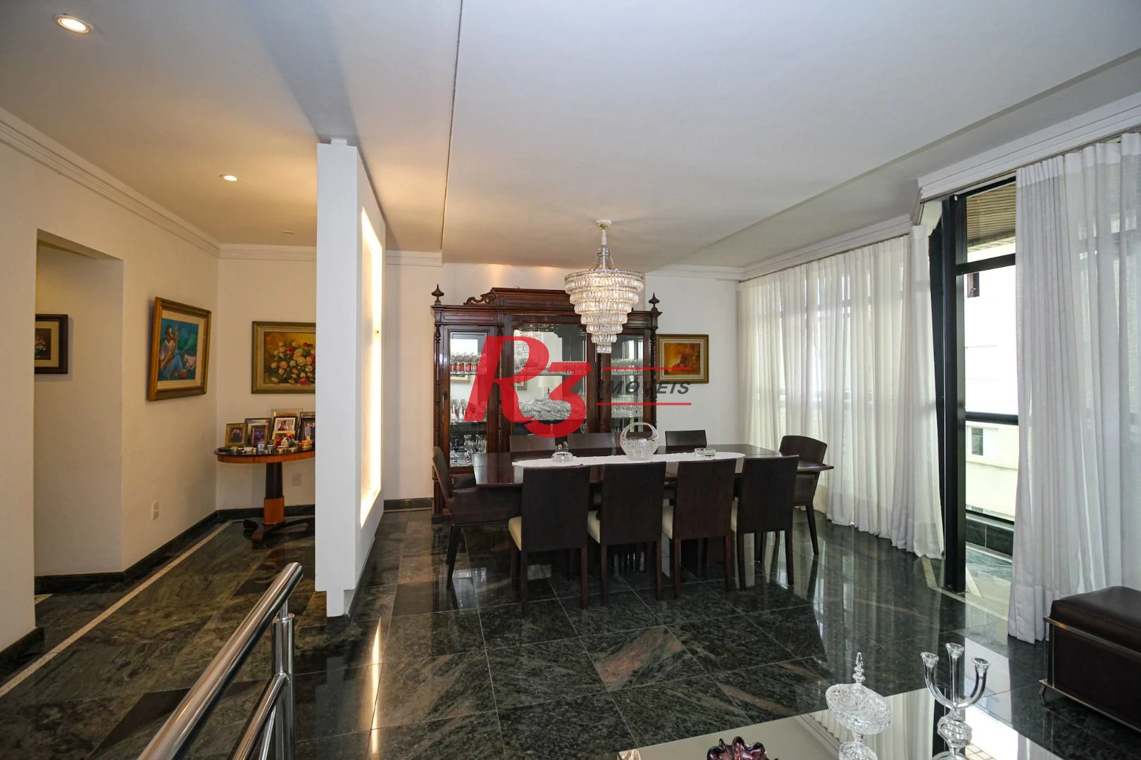 Cobertura com 3 dormitórios à venda, 380 m² por R$ 3.520.000,00 - Gonzaga - Santos/SP