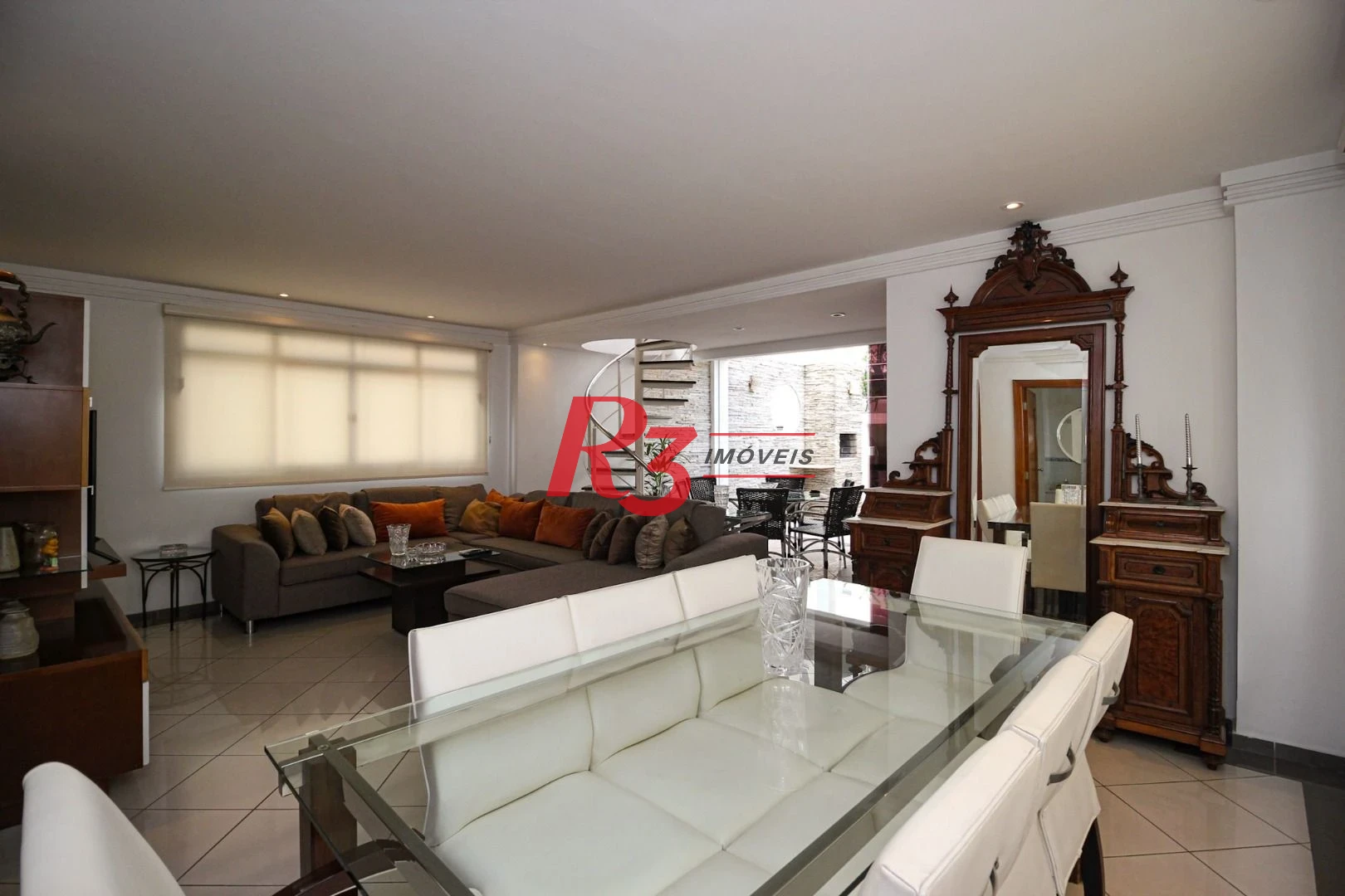 Cobertura com 3 dormitórios à venda, 380 m² por R$ 3.520.000,00 - Gonzaga - Santos/SP