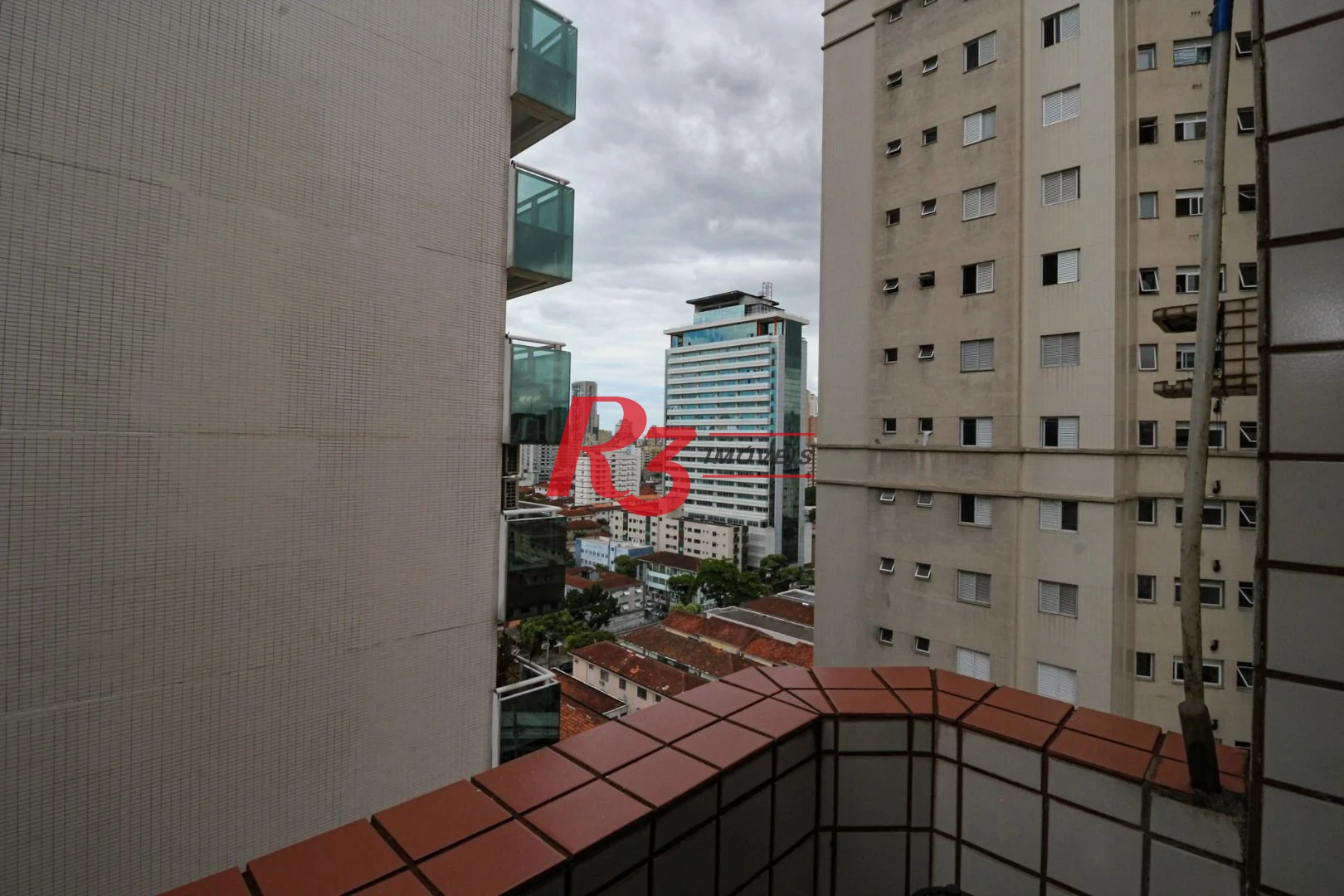 Cobertura com 3 dormitórios à venda, 380 m² por R$ 3.520.000,00 - Gonzaga - Santos/SP