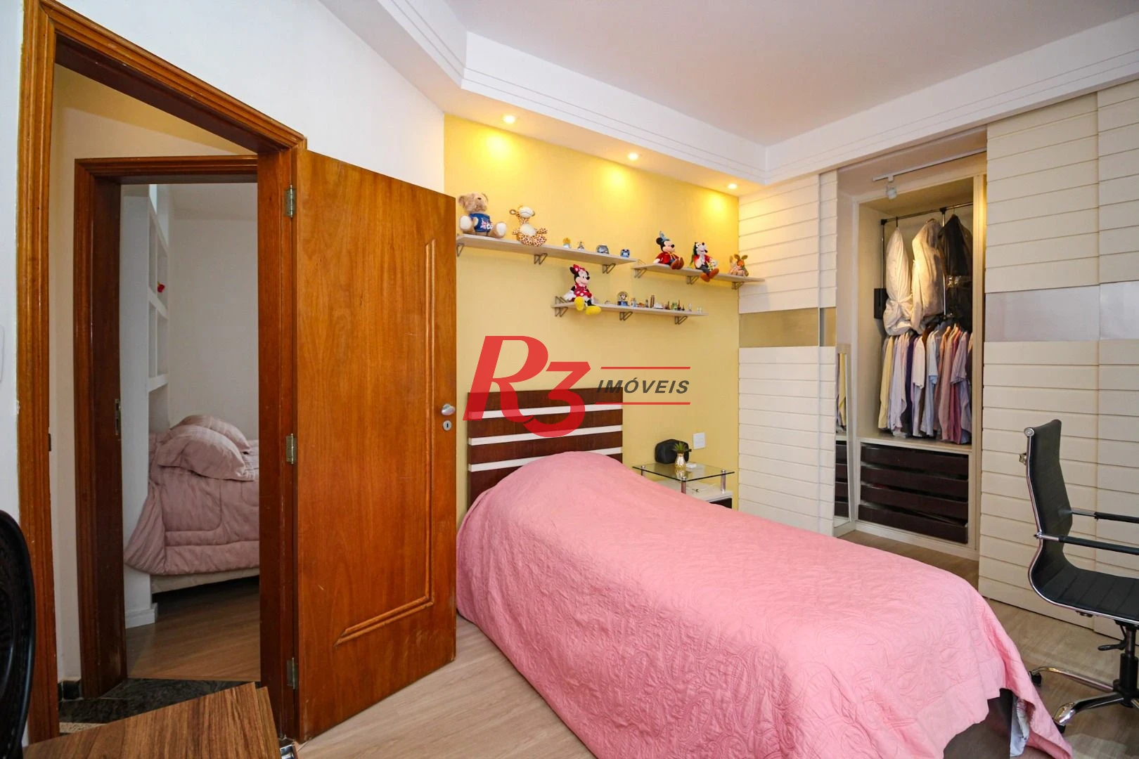 Cobertura com 3 dormitórios à venda, 380 m² por R$ 3.520.000,00 - Gonzaga - Santos/SP