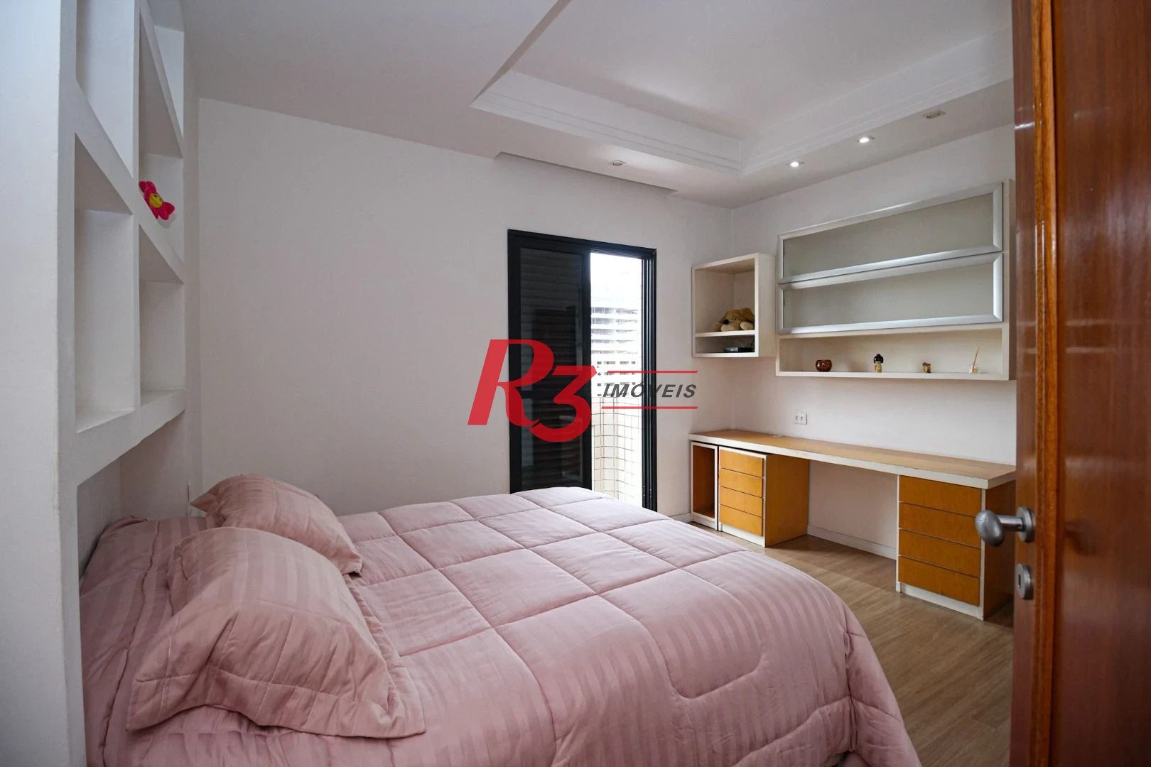 Cobertura com 3 dormitórios à venda, 380 m² por R$ 3.520.000,00 - Gonzaga - Santos/SP