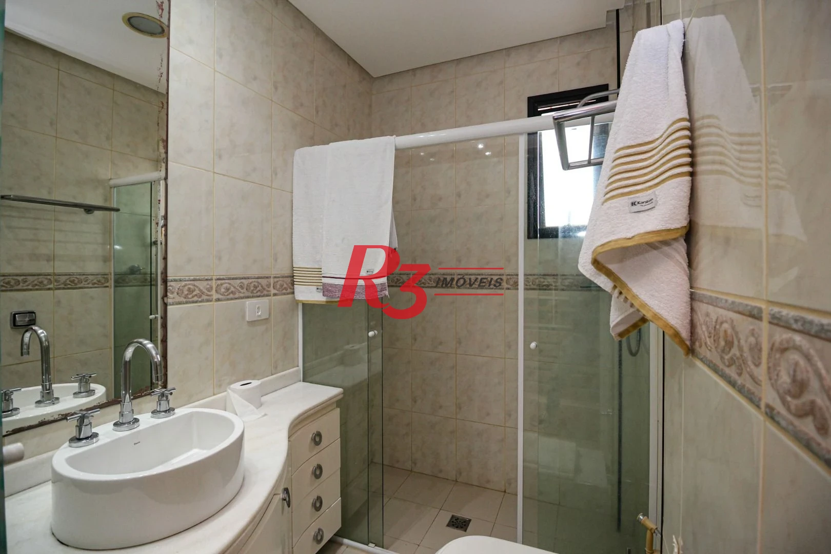Cobertura com 3 dormitórios à venda, 380 m² por R$ 3.520.000,00 - Gonzaga - Santos/SP