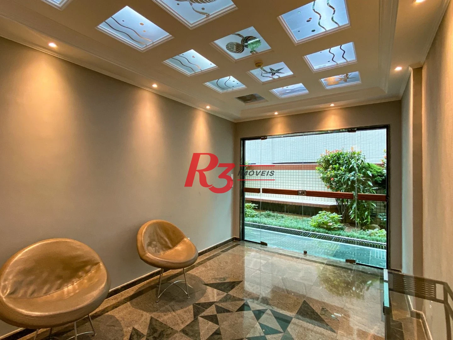 Cobertura com 3 dormitórios à venda, 380 m² por R$ 3.520.000,00 - Gonzaga - Santos/SP