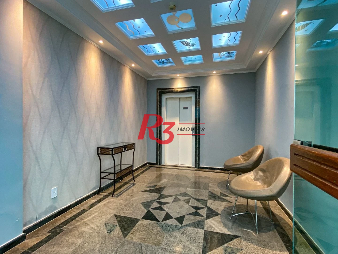Cobertura com 3 dormitórios à venda, 380 m² por R$ 3.520.000,00 - Gonzaga - Santos/SP
