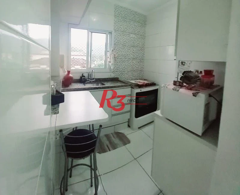 Apartamento à venda, 52 m² por R$ 260.000,00 - Vila Voturuá - São Vicente/SP