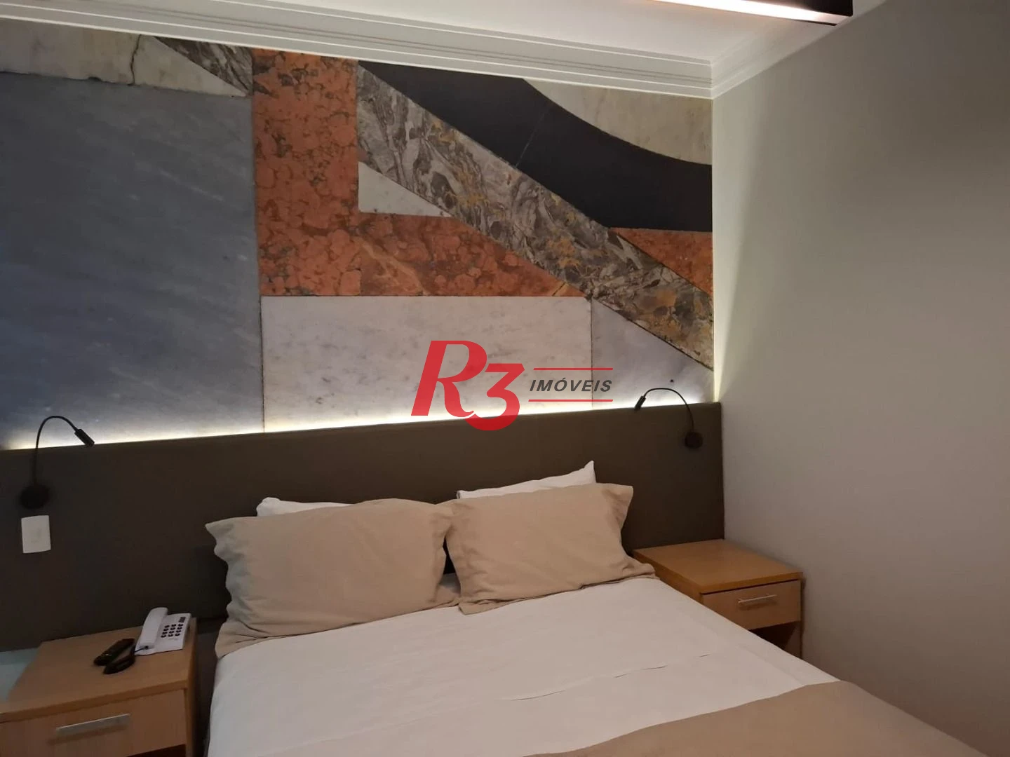 Flat com 2 dormitórios à venda, 44 m² por R$ 450.000,00 - Gonzaga - Santos/SP