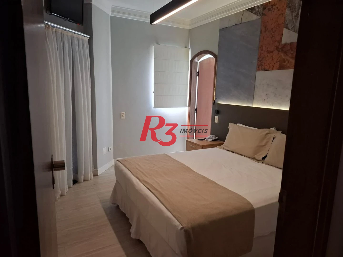 Flat com 2 dormitórios à venda, 44 m² por R$ 450.000,00 - Gonzaga - Santos/SP