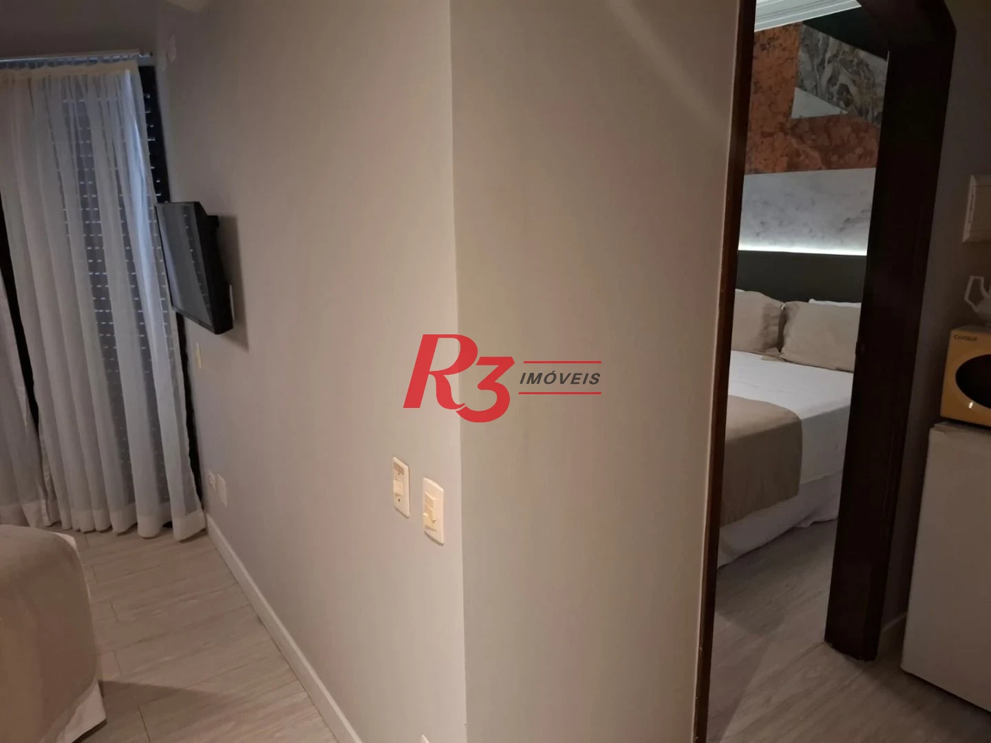 Flat com 2 dormitórios à venda, 44 m² por R$ 450.000,00 - Gonzaga - Santos/SP