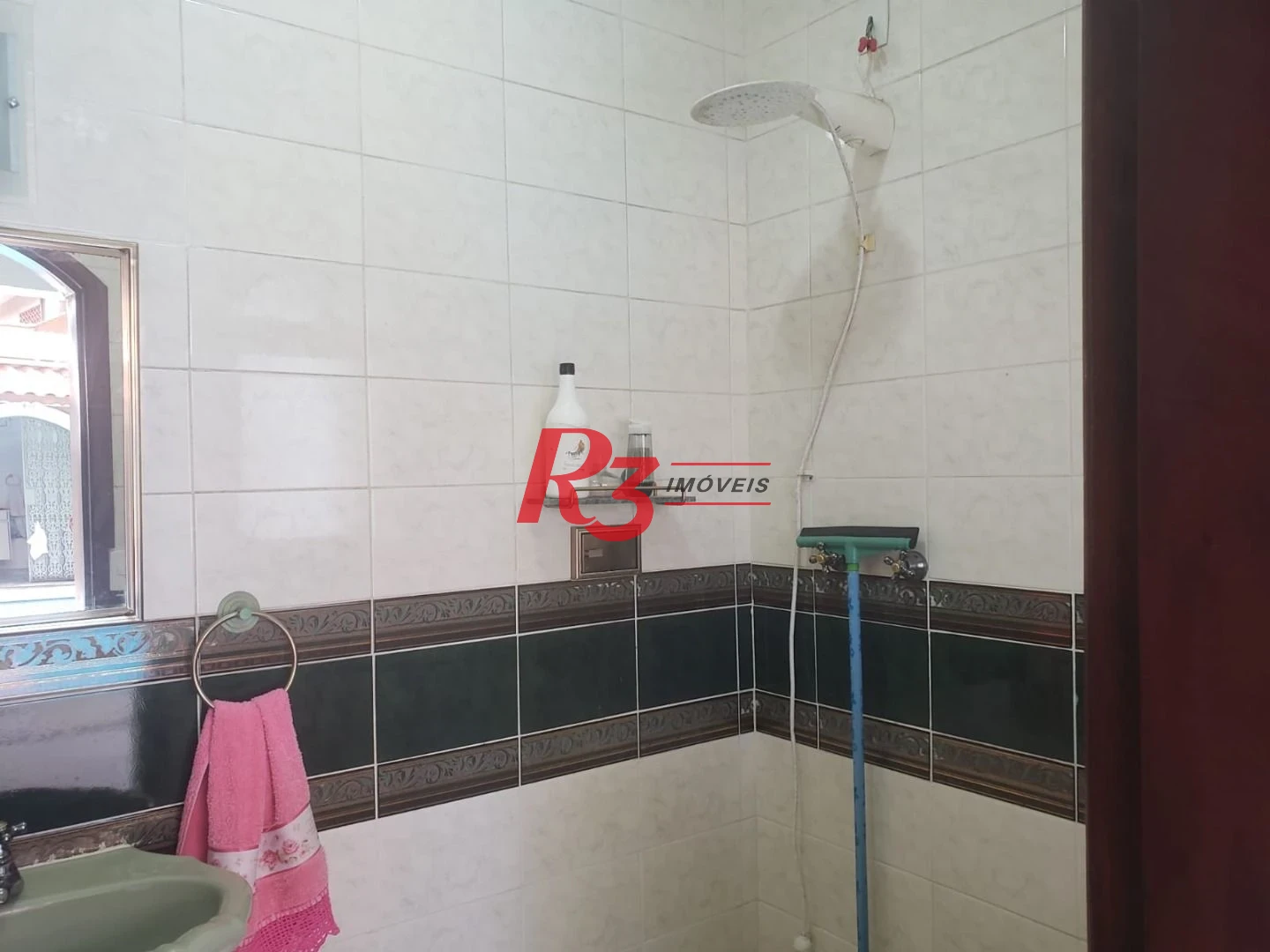 Sobrado com 4 dormitórios, 351 m² - venda por R$ 2.500.000,00 ou aluguel por R$ 20.860,00/mês - Embaré - Santos/SP