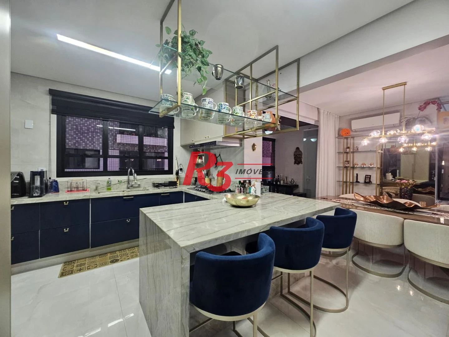 Apartamento com 3 dormitórios à venda, 120 m² por R$ 1.650.000,00 - Pompéia - Santos/SP