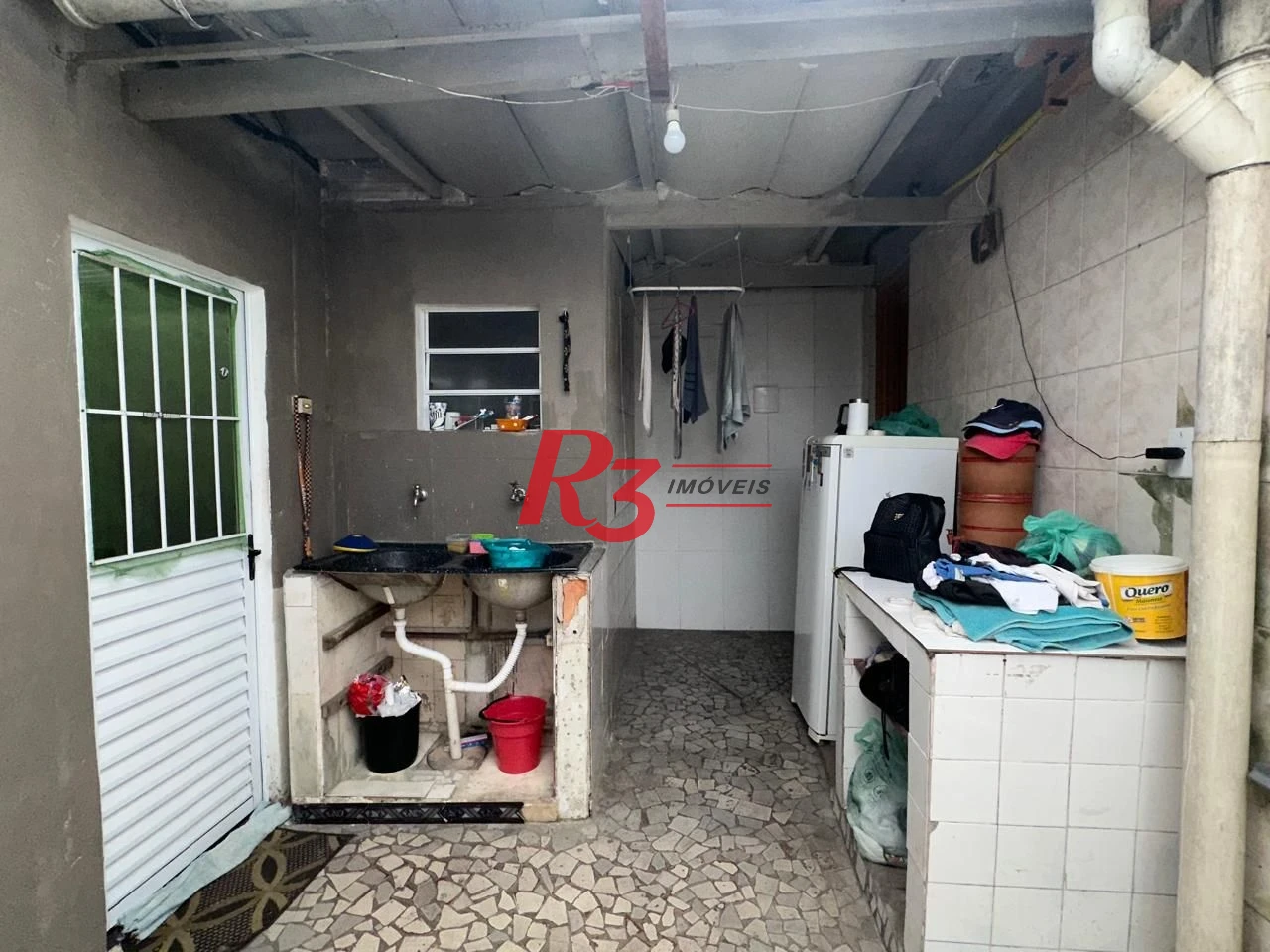 Casa com 6 dormitórios à venda, 223 m² por R$ 900.000,00 - Vila Matias - Santos/SP
