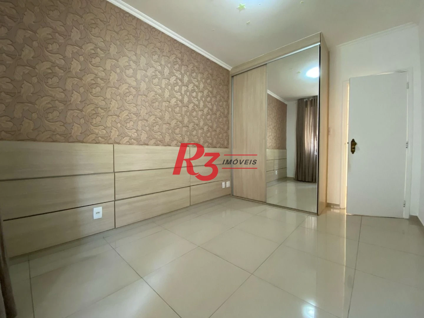 Apartamento à venda, 95 m² por R$ 695.000,00 - Boqueirão - Santos/SP